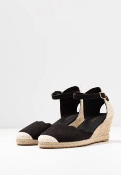 Escarpins Compensés - Black -Femmes Vêtements Boutique 098ab13bdf004850bc77d5a6dd40b911