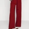 Pantalon Classique - 303 - Dark Red 1 Pantalon Classique - 303 - Dark Red -Femmes Vêtements Boutique 0e9afc3d4e6c4ea6b54b198580df6f12