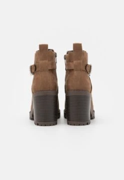 Bottines À Talons Hauts - Taupe 11 Bottines À Talons Hauts - Taupe -Femmes Vêtements Boutique 2eb63bf33bc64232b4616649422421c0