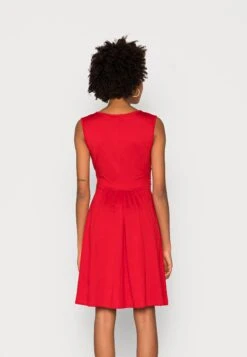 Anna Field Robe En Jersey - Red 9 Anna Field Robe En Jersey - Red -Femmes Vêtements Boutique 46051f93faa64a36b36346d59904e195