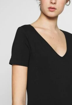 2 Pack - T-Shirt Basique - Black/White 13 2 Pack - T-Shirt Basique - Black/White -Femmes Vêtements Boutique 5b1b63173f7542d29b58b345cacb48b0