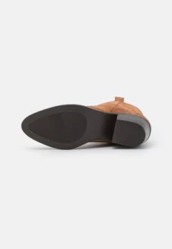 Anna Field Leather - Santiags - Cognac 12 Anna Field Leather - Santiags - Cognac -Femmes Vêtements Boutique 6ede700989304c5daa8045ce0bab9513