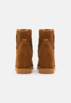 Anna Field Leather Winter Boot - Boots À Talons - Cognac 11 Anna Field Leather Winter Boot - Boots À Talons - Cognac -Femmes Vêtements Boutique 71acaf1ed93f4e8bb0d3584c9276be4d