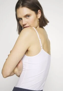 Anna Field 3Er Pack - Débardeur - White/Navy/Light Grey -Femmes Vêtements Boutique a8d5c424a01e45f7bc01a968a67815ab