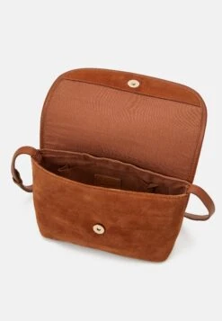 Anna Field Leather - Sac Bandoulière - Cognac -Femmes Vêtements Boutique ae61ca48f1eb4eeb87d965c1a3de7c7d