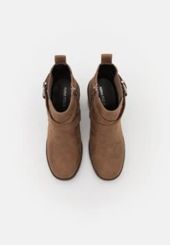 Bottines À Talons Hauts - Taupe 13 Bottines À Talons Hauts - Taupe -Femmes Vêtements Boutique c295bef82b1a40d6952ed941ebdd0c89