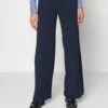 Pantalon Classique - Dark Blue 1 Pantalon Classique - Dark Blue -Femmes Vêtements Boutique dbf87e05683e450aab8947179112a158
